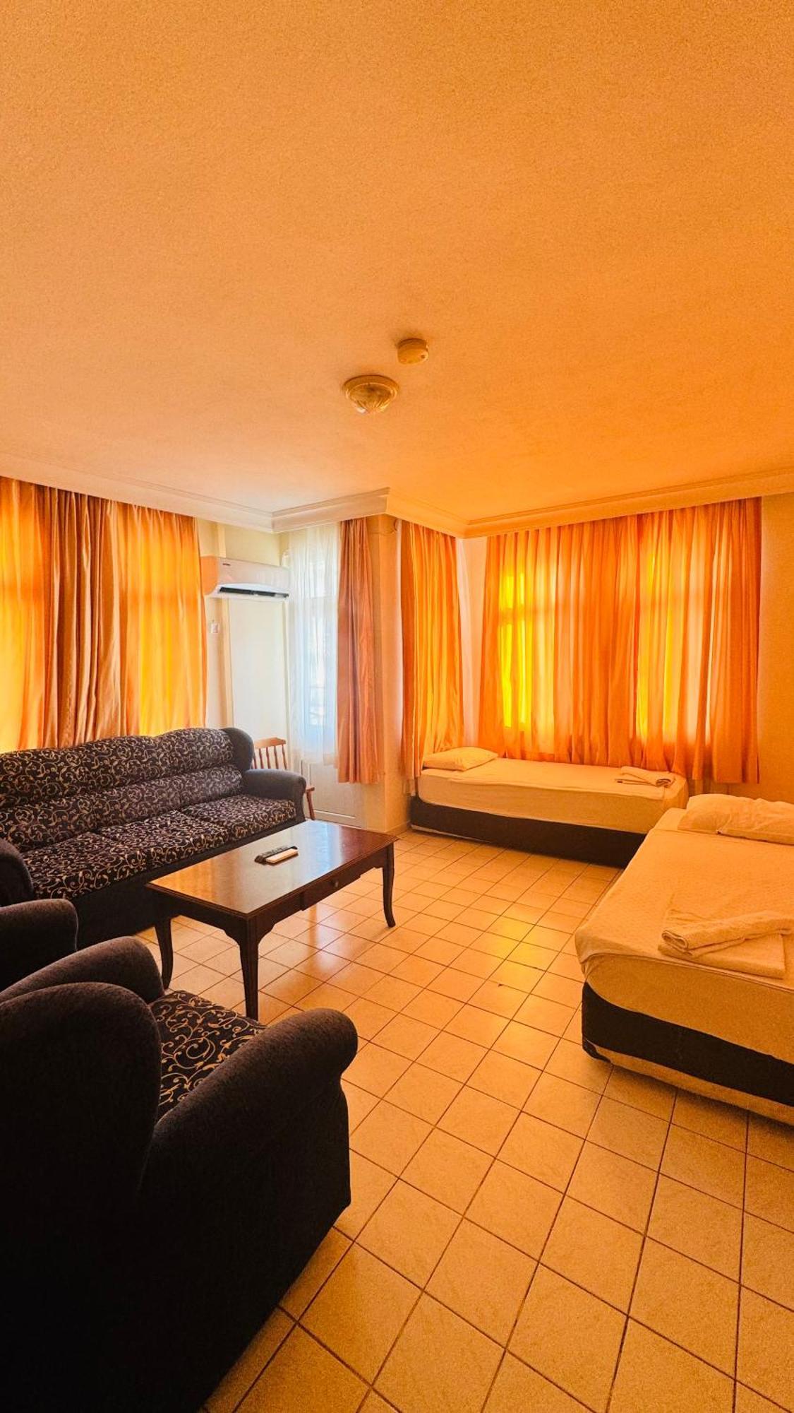 אלאניה Baronessa Apart Hotel מראה חיצוני תמונה