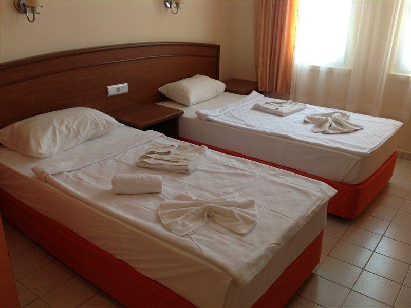 אלאניה Baronessa Apart Hotel מראה חיצוני תמונה