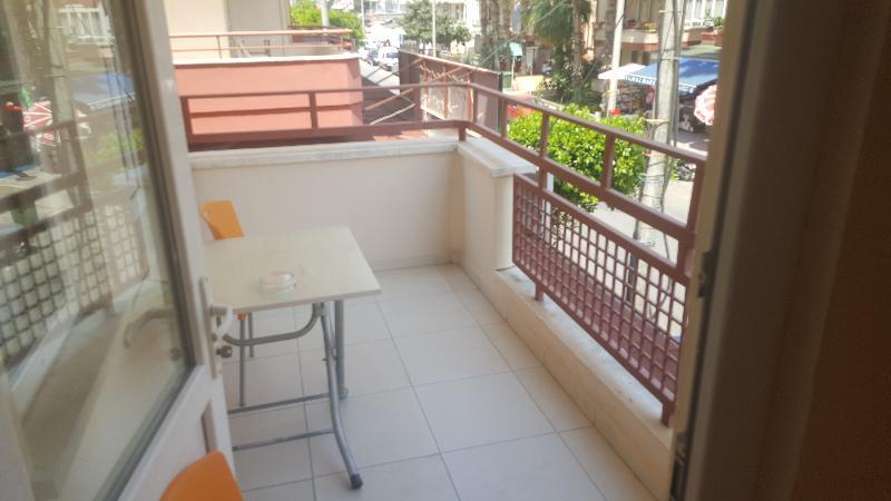אלאניה Baronessa Apart Hotel מראה חיצוני תמונה
