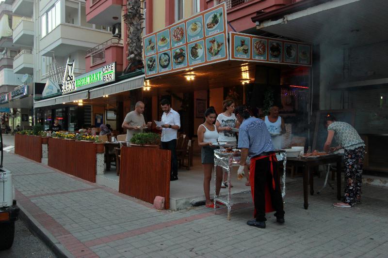 אלאניה Baronessa Apart Hotel מראה חיצוני תמונה